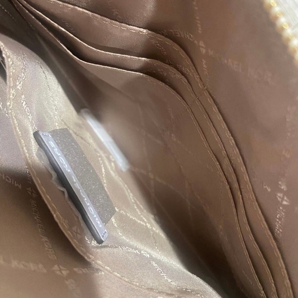 Michael kors XL zip clutch wristlet optic white multi Rainbow - Picture 7 of 8